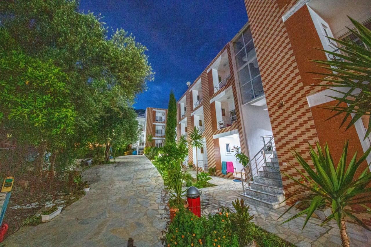 Noan Hotel & Resort Dhërmi Eksteriør bilde